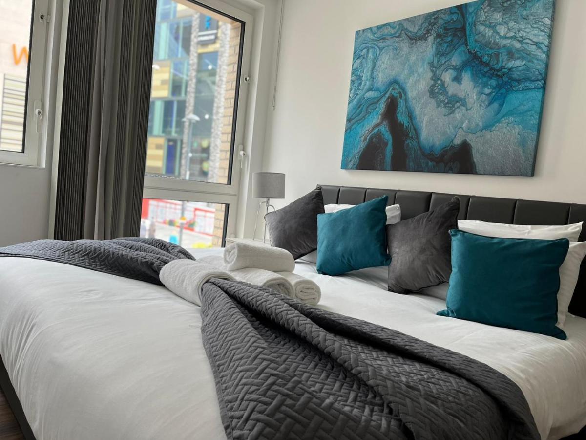Spacious, Bright & Modern 1 & 2 Bed Apartments At Sligo House - Central Watford Watford  Eksteriør billede