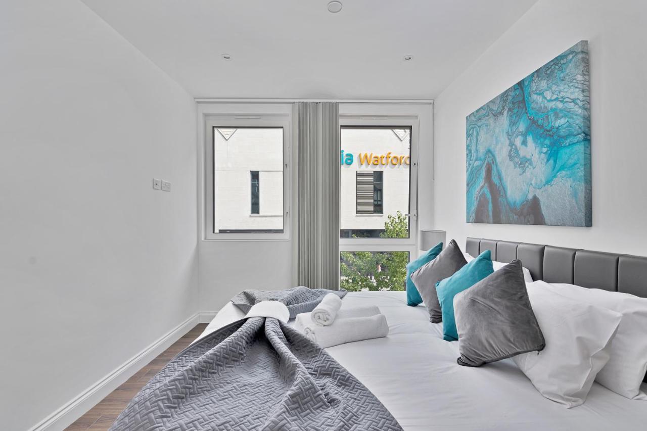 Spacious, Bright & Modern 1 & 2 Bed Apartments At Sligo House - Central Watford Watford  Eksteriør billede